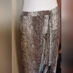 Wide Leg Snake Print Pants
